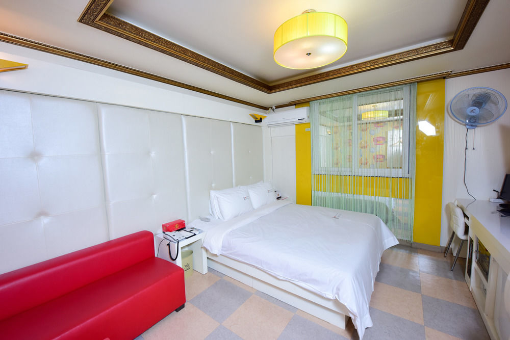 Gwangju Metropolitan City Gwangju Queen Hotel מראה חיצוני תמונה