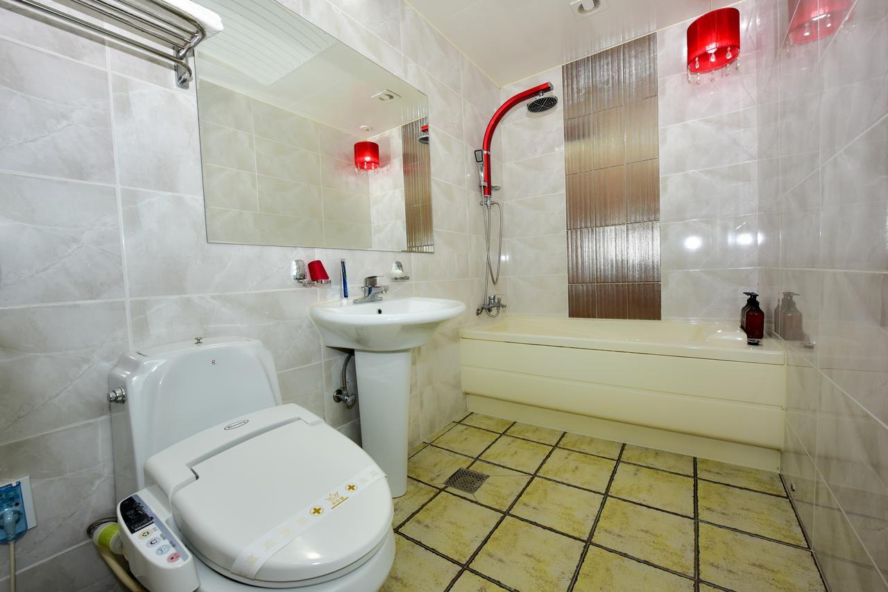 Gwangju Metropolitan City Gwangju Queen Hotel מראה חיצוני תמונה